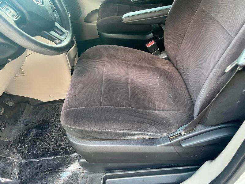 Used 2011 Dodge Grand Caravan FWD image 20