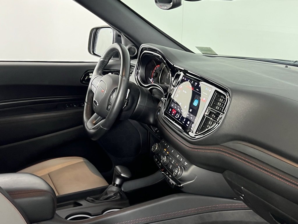 Used 2023 Dodge Durango GT image 34