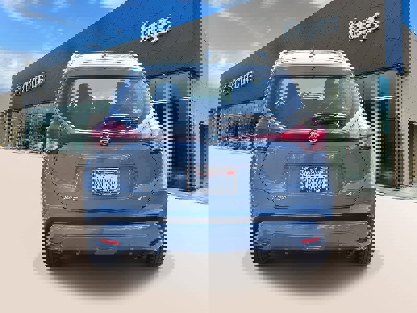 Used 2021 Nissan Kicks SV image 6