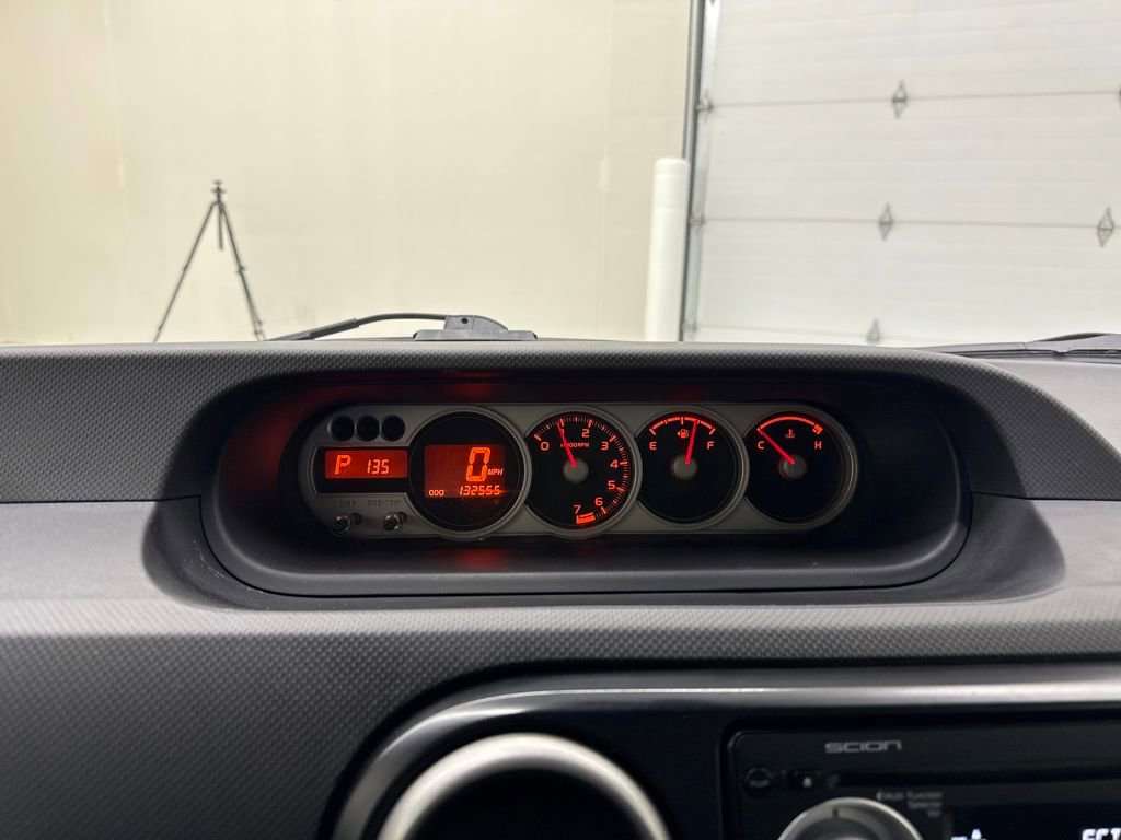 Used 2010 Scion xB image 16