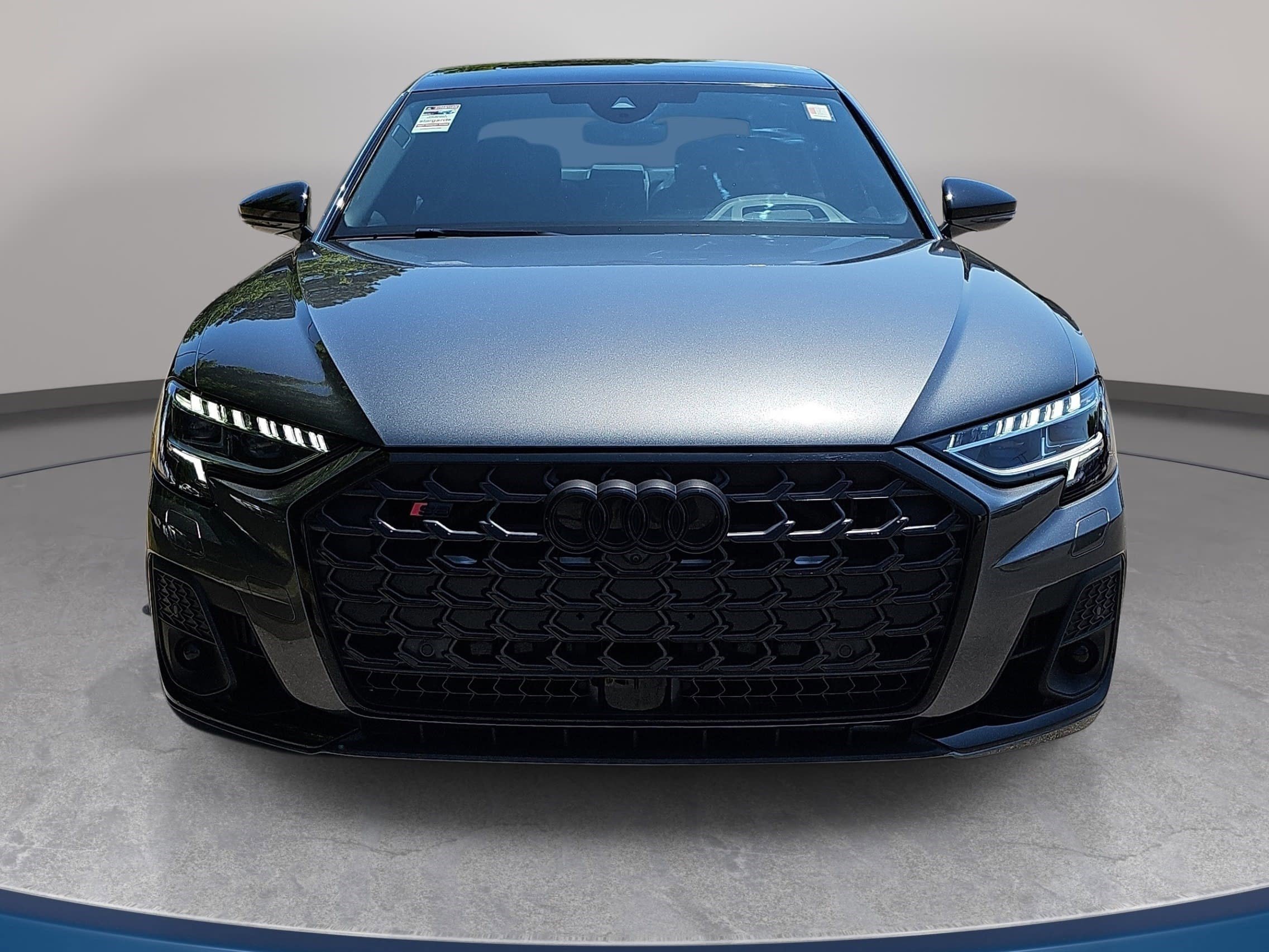 Used 2025 Audi S8 AWD/4WD image 2
