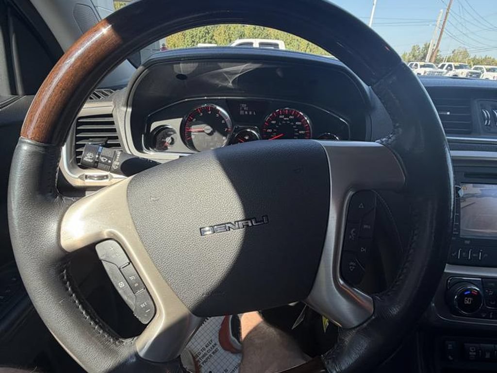 Used 2014 GMC Acadia Denali FWD image 9