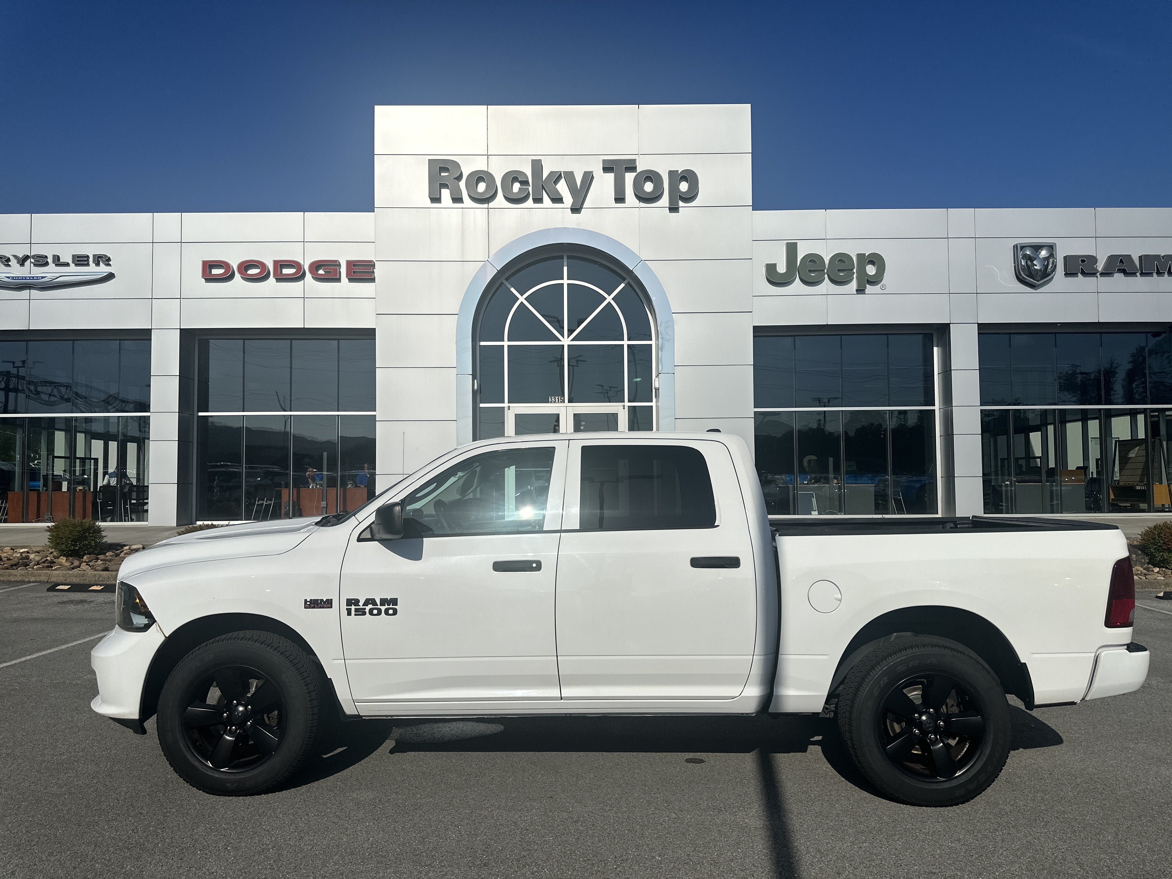 Used 2017 RAM 1500 Express w/ Express Value Package