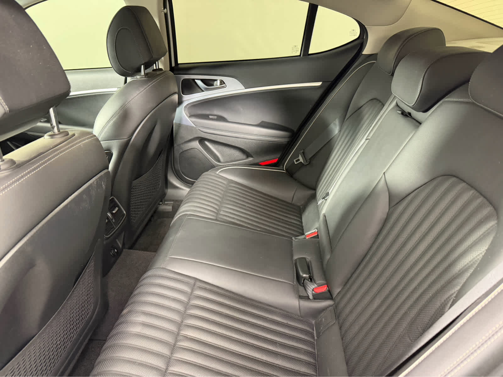 Used 2021 Genesis G70 2.0T w/ Elite Package image 13