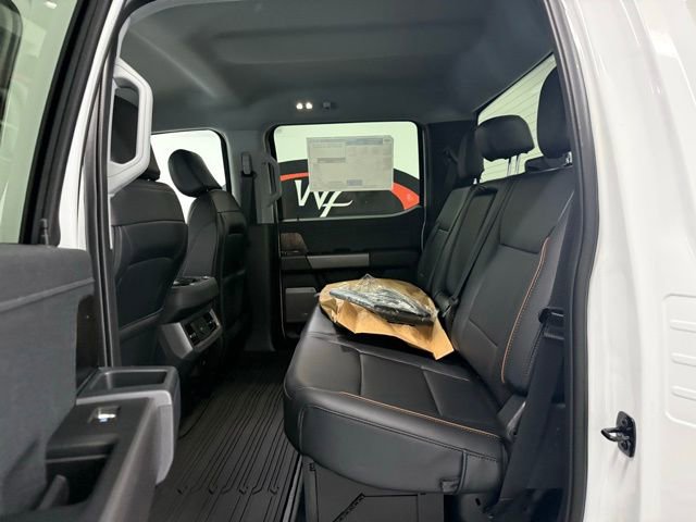 New 2026 Ford F450 4x4 Crew Cab Super Duty image 14
