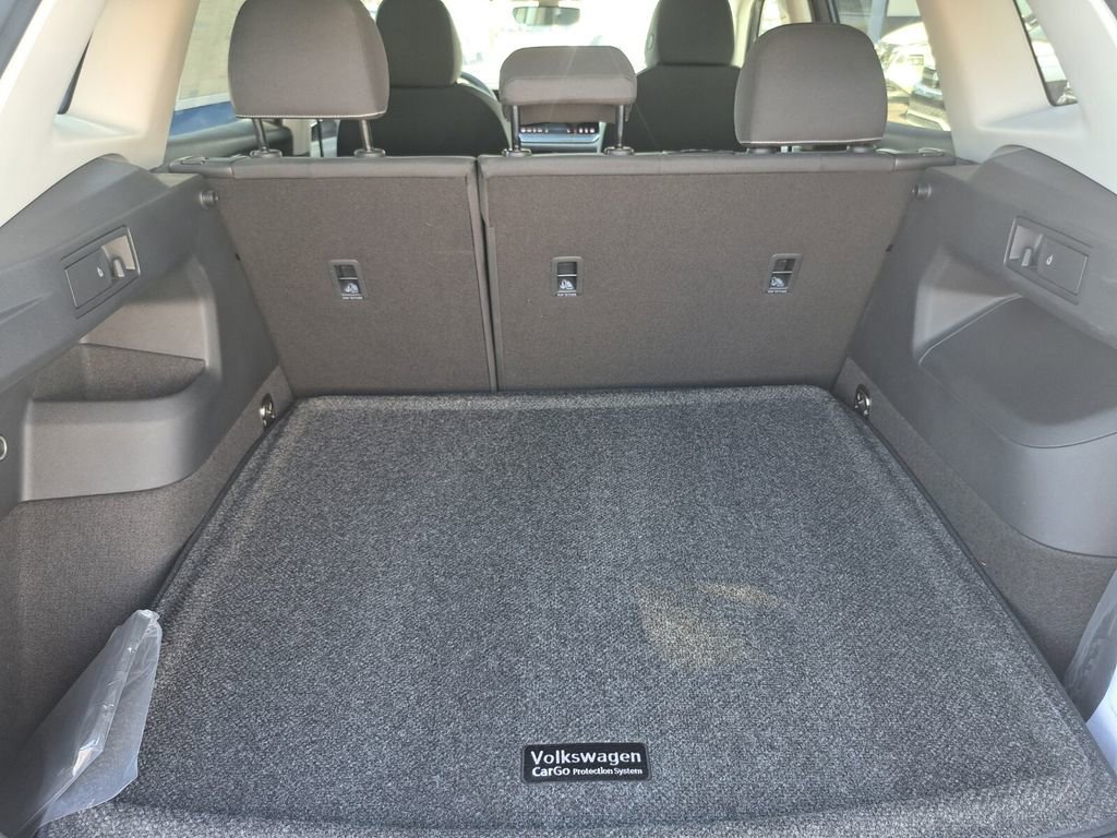 New 2025 Volkswagen Tiguan S image 26