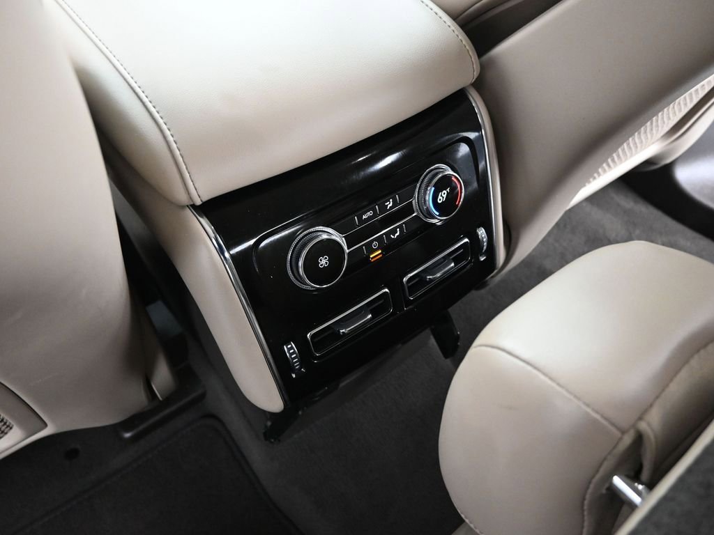 Used 2023 Lincoln Aviator Standard image 21