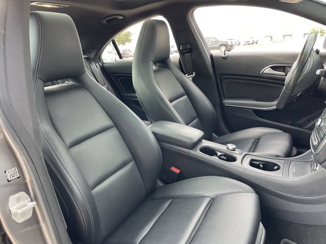 Used 2018 Mercedes-Benz CLA 250 image 26