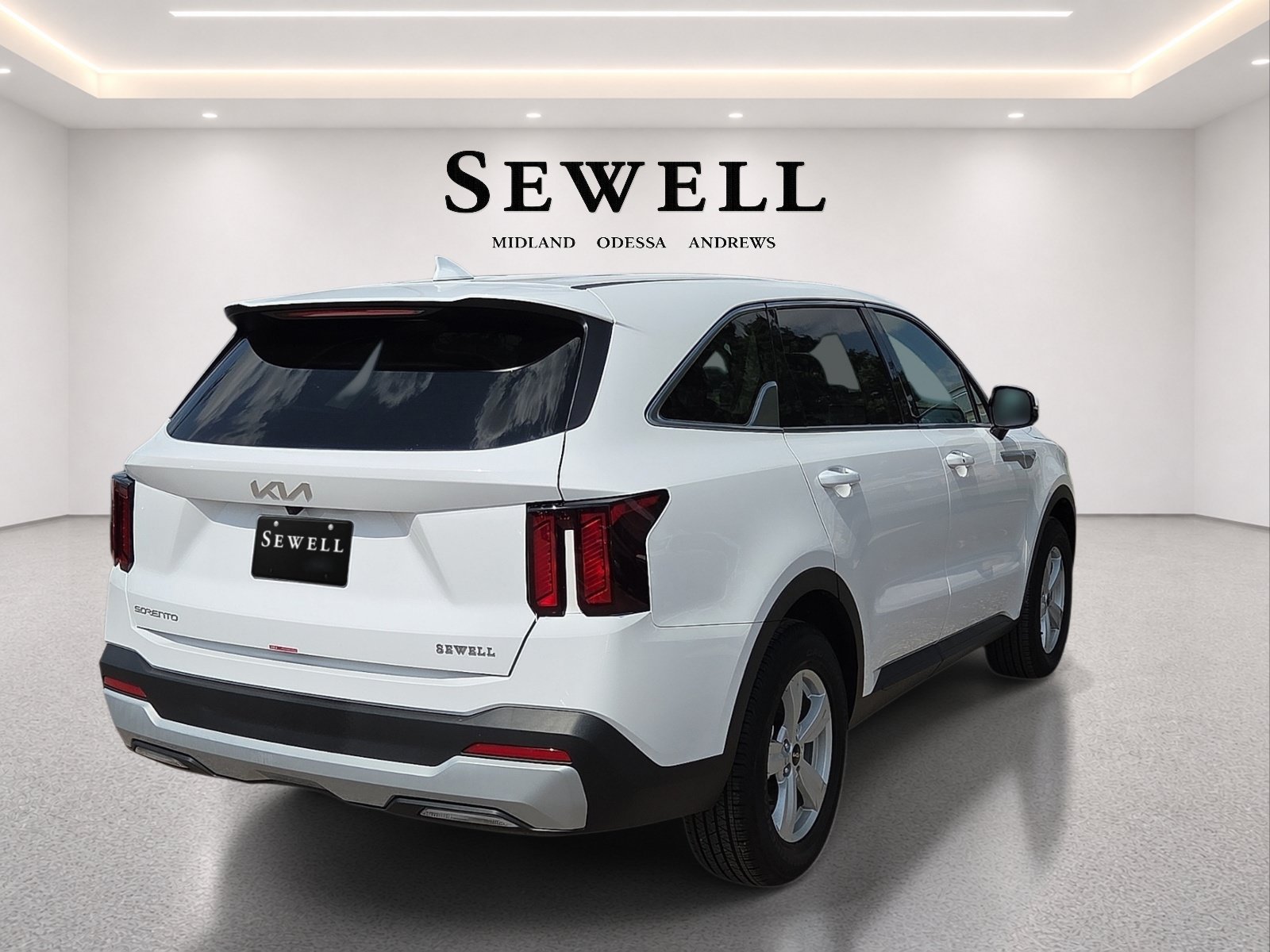 Used 2026 Kia Sorento LX FWD image 4
