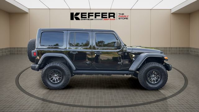 Certified 2022 Jeep Wrangler Unlimited Sport w/ Xtreme Recon 35" Tire Package AWD/4WD image 6