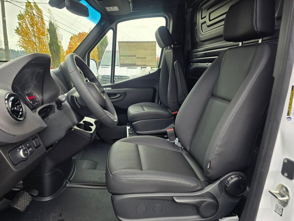 New 2026 Mercedes-Benz Sprinter 144 Cargo image 20