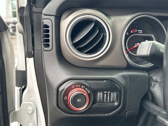 Certified 2021 Jeep Wrangler Unlimited Rubicon image 29