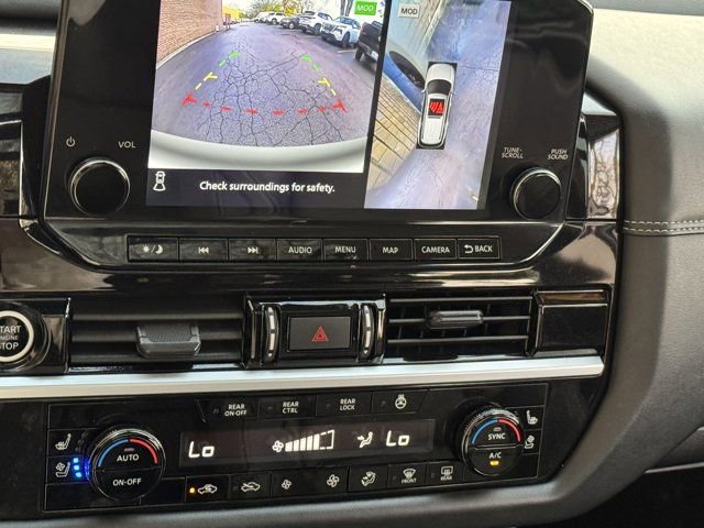 Used 2024 Nissan Pathfinder Platinum AWD/4WD image 27