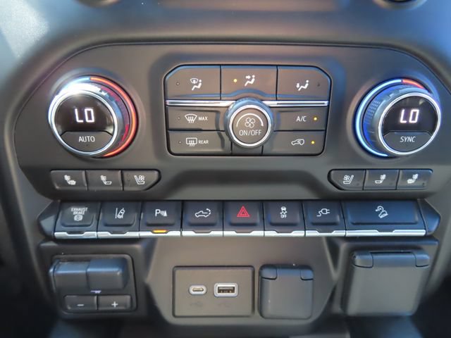 Used 2020 Chevrolet Silverado 3500 High Country w/ Z71 Off-Road Package AWD/4WD image 37