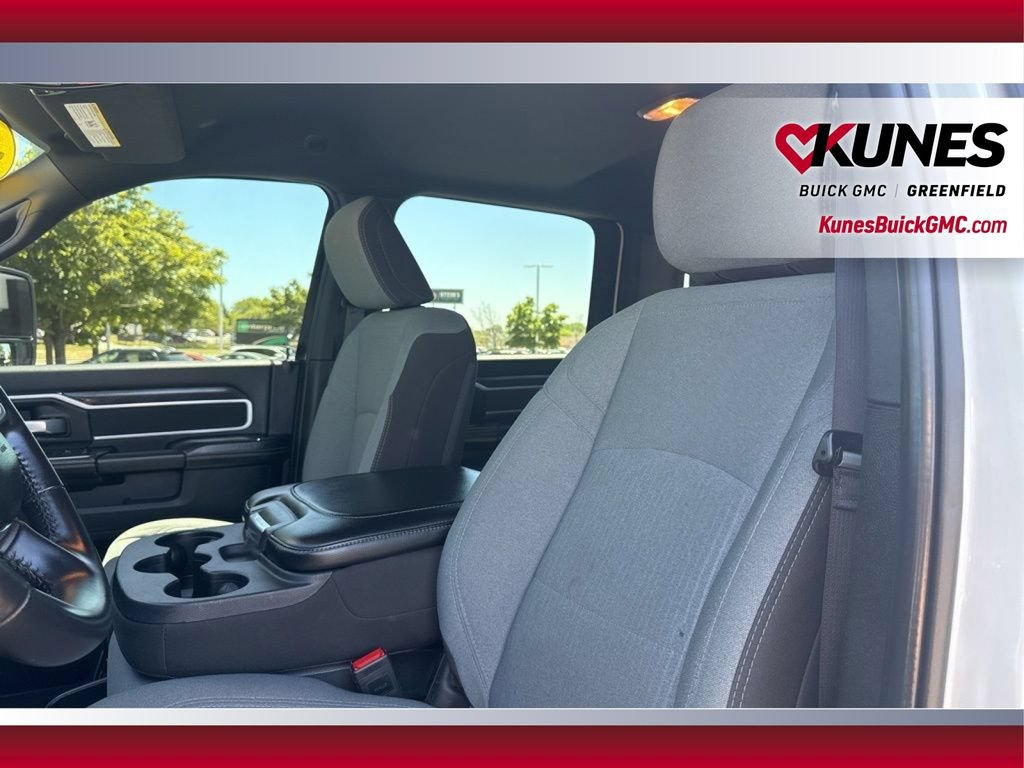 Used 2024 RAM 2500 Big Horn w/ Bed Utility Group AWD/4WD image 18