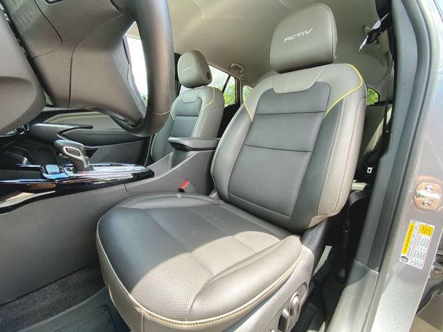 Used 2025 Chevrolet Trax ACTIV w/ Driver Confidence Package FWD image 18
