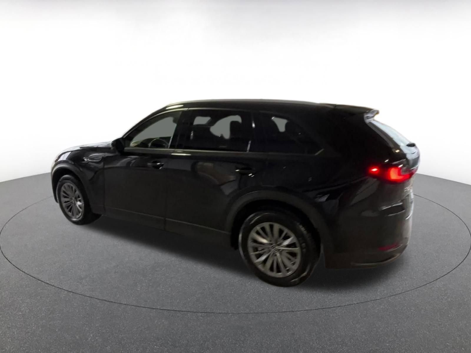 Used 2025 MAZDA CX-90 3.3 Turbo w/ Preferred Package image 15