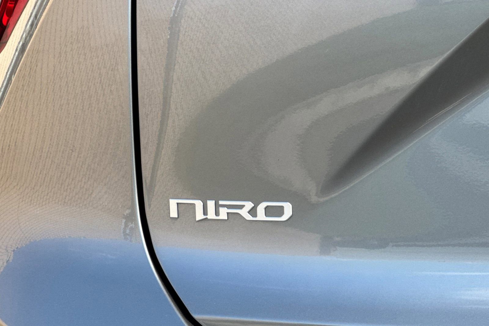 Used 2024 Kia Niro Wind FWD image 29