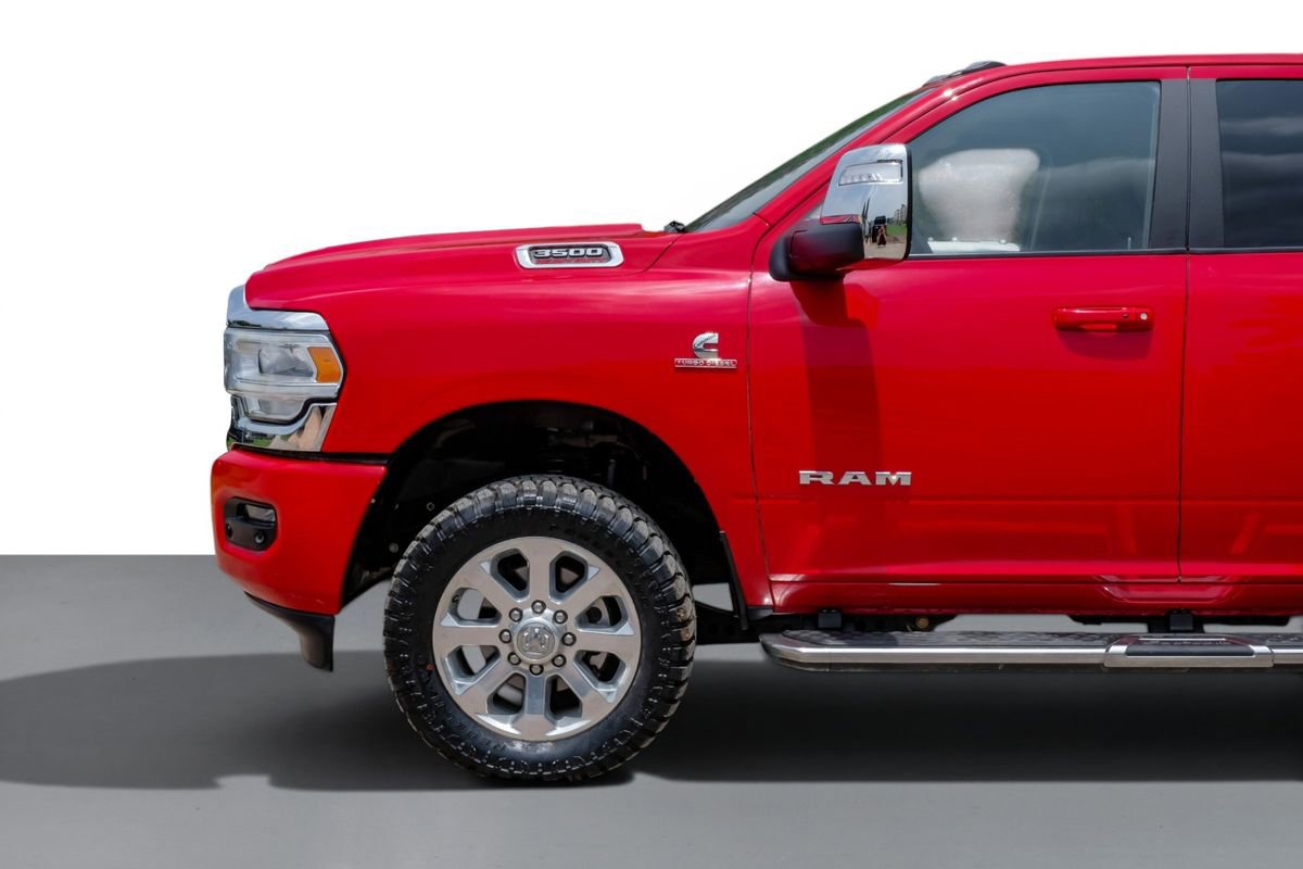 Used 2023 RAM 3500 Laramie AWD/4WD image 10