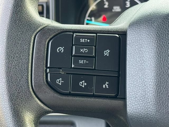 Used 2024 Ford F350 XLT AWD/4WD image 36