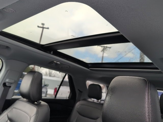 Used 2022 Ford Explorer Limited w/ Equipment Group 301A image 46