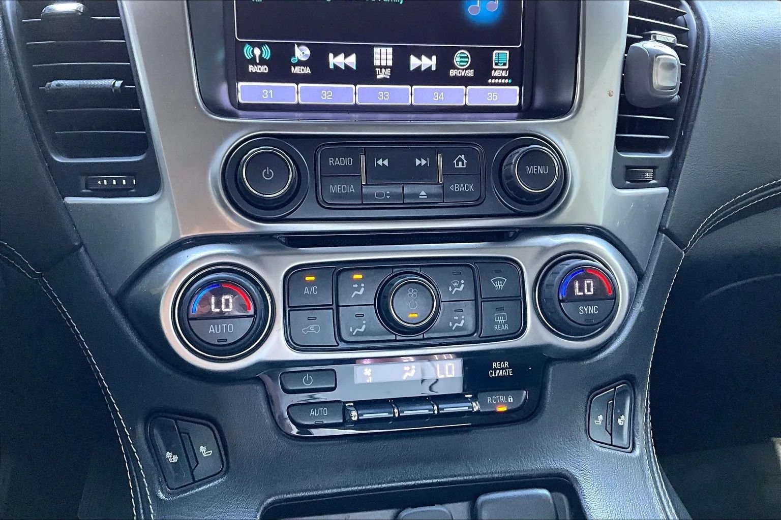 Used 2018 Chevrolet Tahoe LT w/ Z71 Midnight Edition AWD/4WD image 15