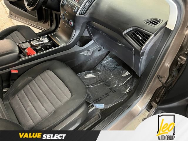 Used 2019 Ford Edge SE w/ SE Fleet Driver's Package FWD image 19