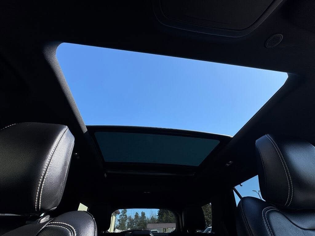 Used 2021 Ford Explorer ST w/ ST Street Pack image 39