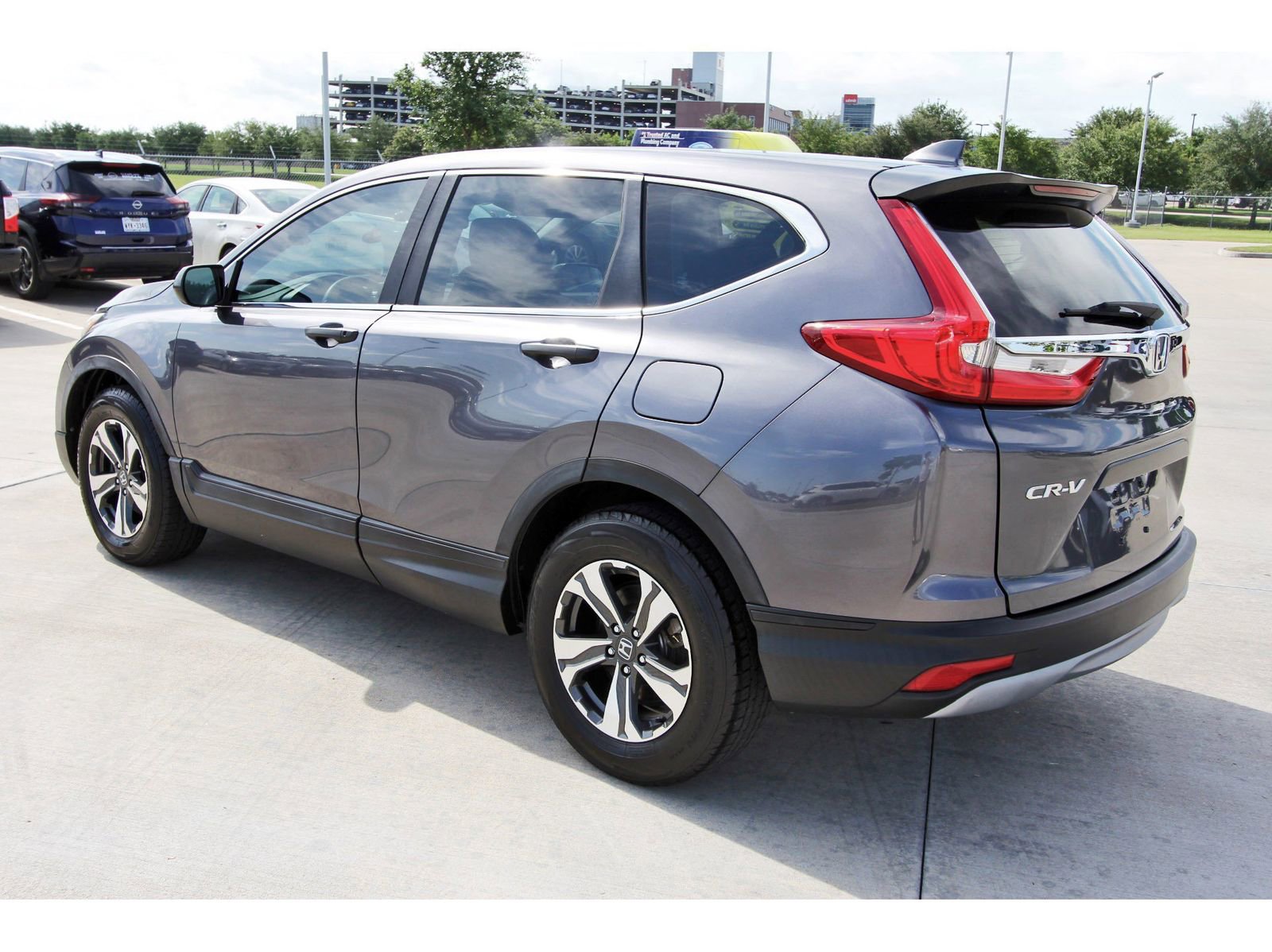 Used 2019 Honda CR-V LX image 5