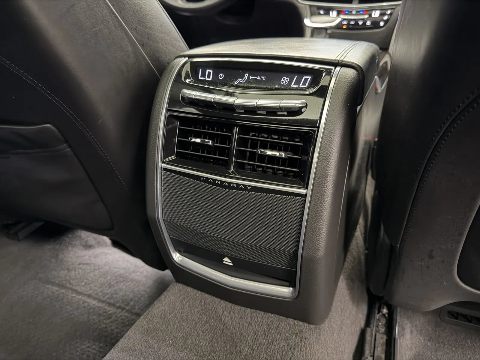 Used 2017 Cadillac CT6 Platinum AWD/4WD image 36