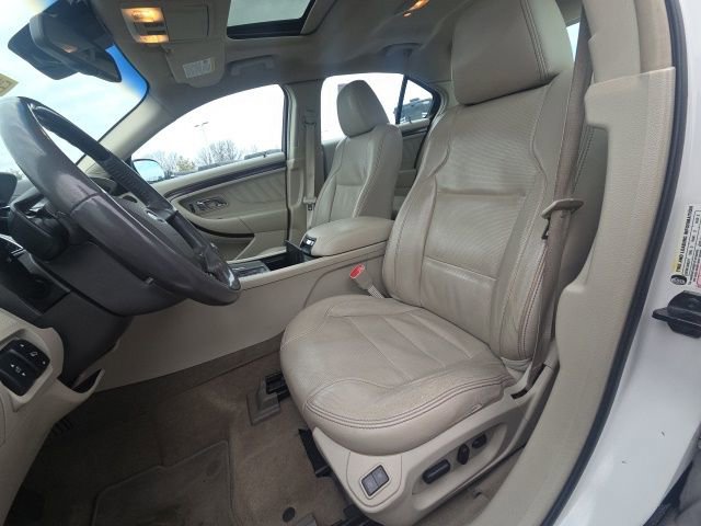 Used 2012 Ford Taurus Limited image 26