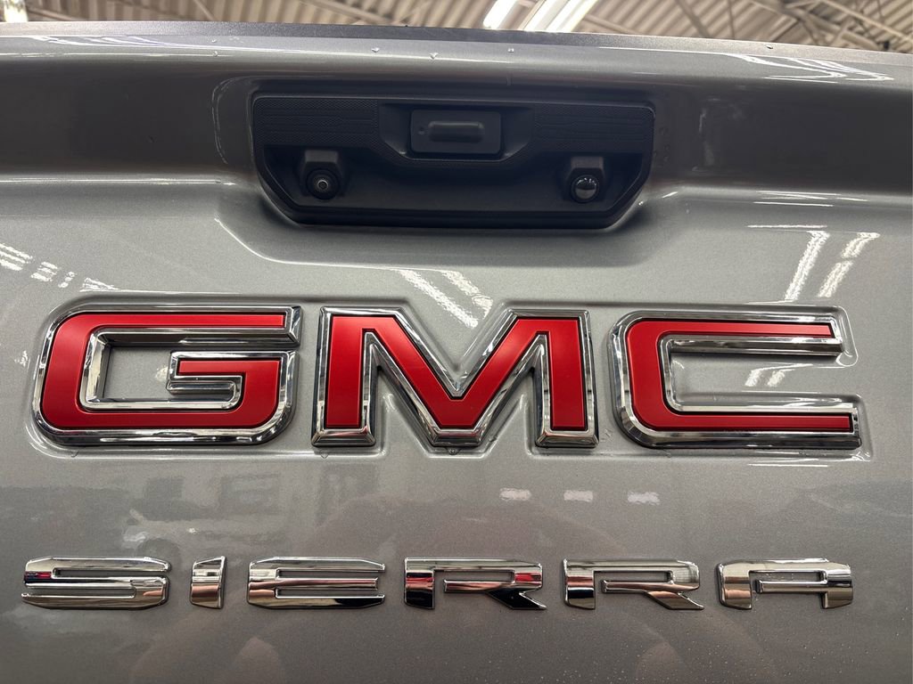 Used 2023 GMC Sierra 1500 Pro w/ Graphite Edition image 16