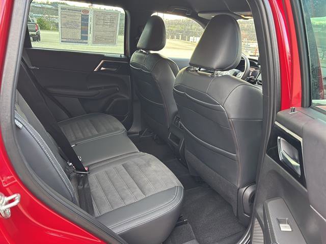 Used 2023 Mitsubishi Outlander SE Black Edition image 19