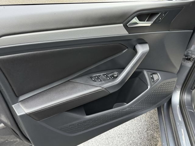 Certified 2023 Volkswagen Jetta Sport FWD image 16