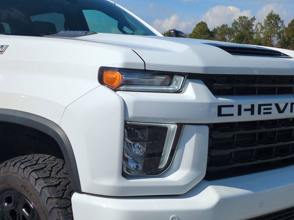 Used 2022 Chevrolet Silverado 2500 LTZ w/ LTZ Plus Package image 10