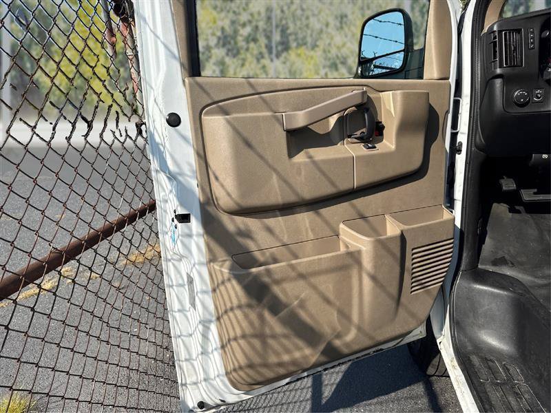 Used 2019 Chevrolet Express 2500 w/ Driver Convenience Package RWD image 19
