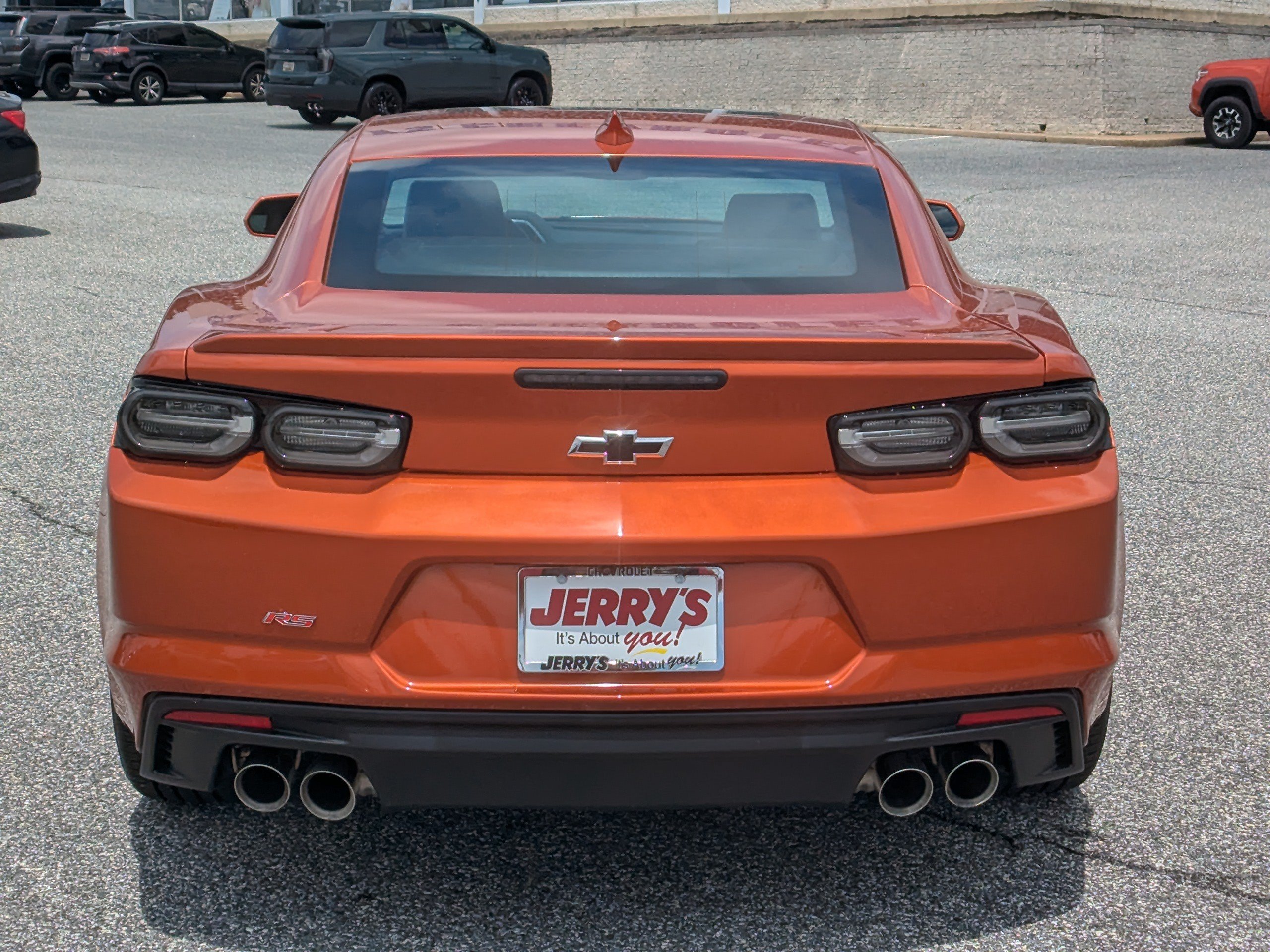 Used 2022 Chevrolet Camaro LT w/ RS Package RWD image 7