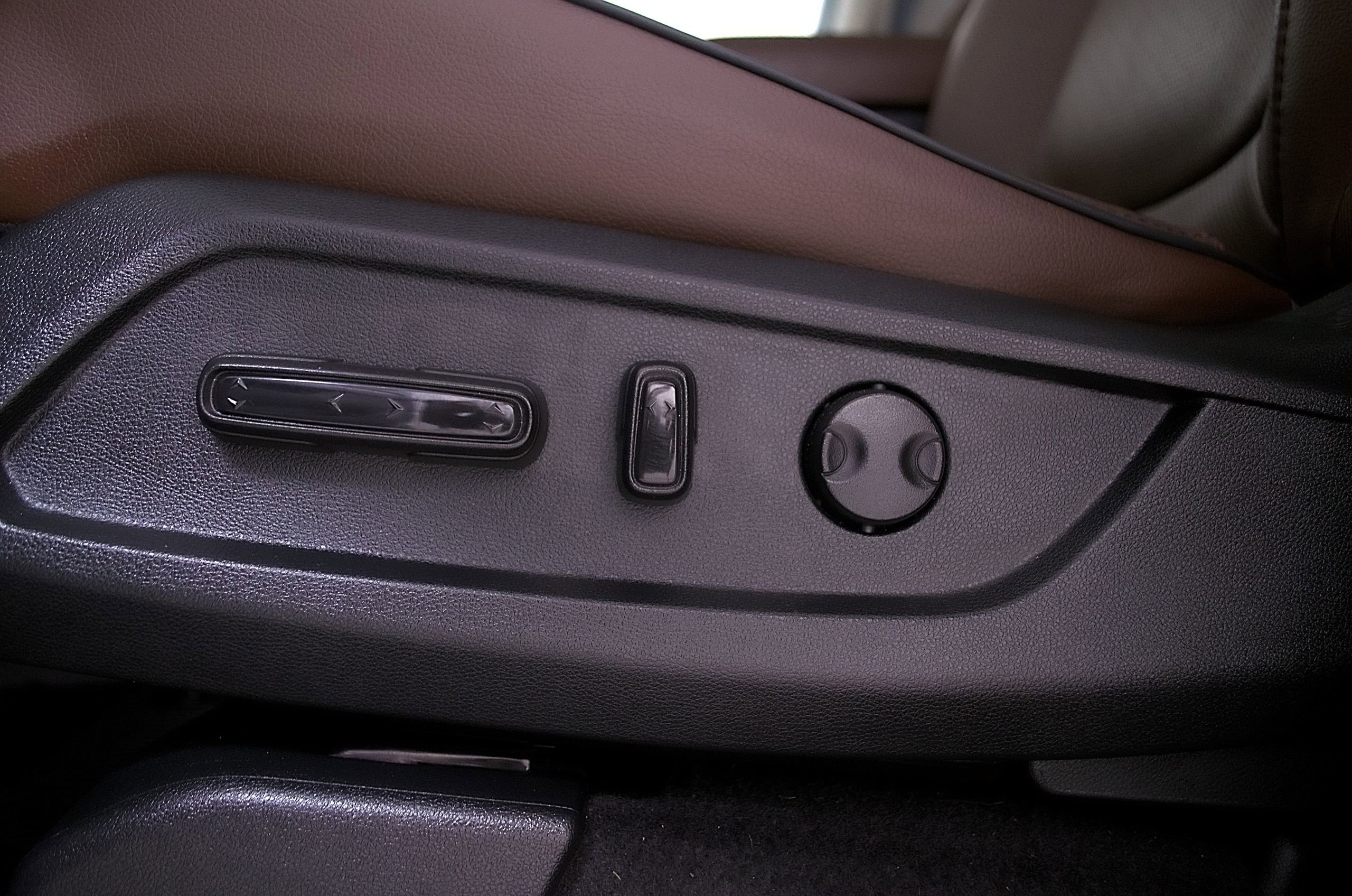 Used 2025 Honda Pilot Elite image 17