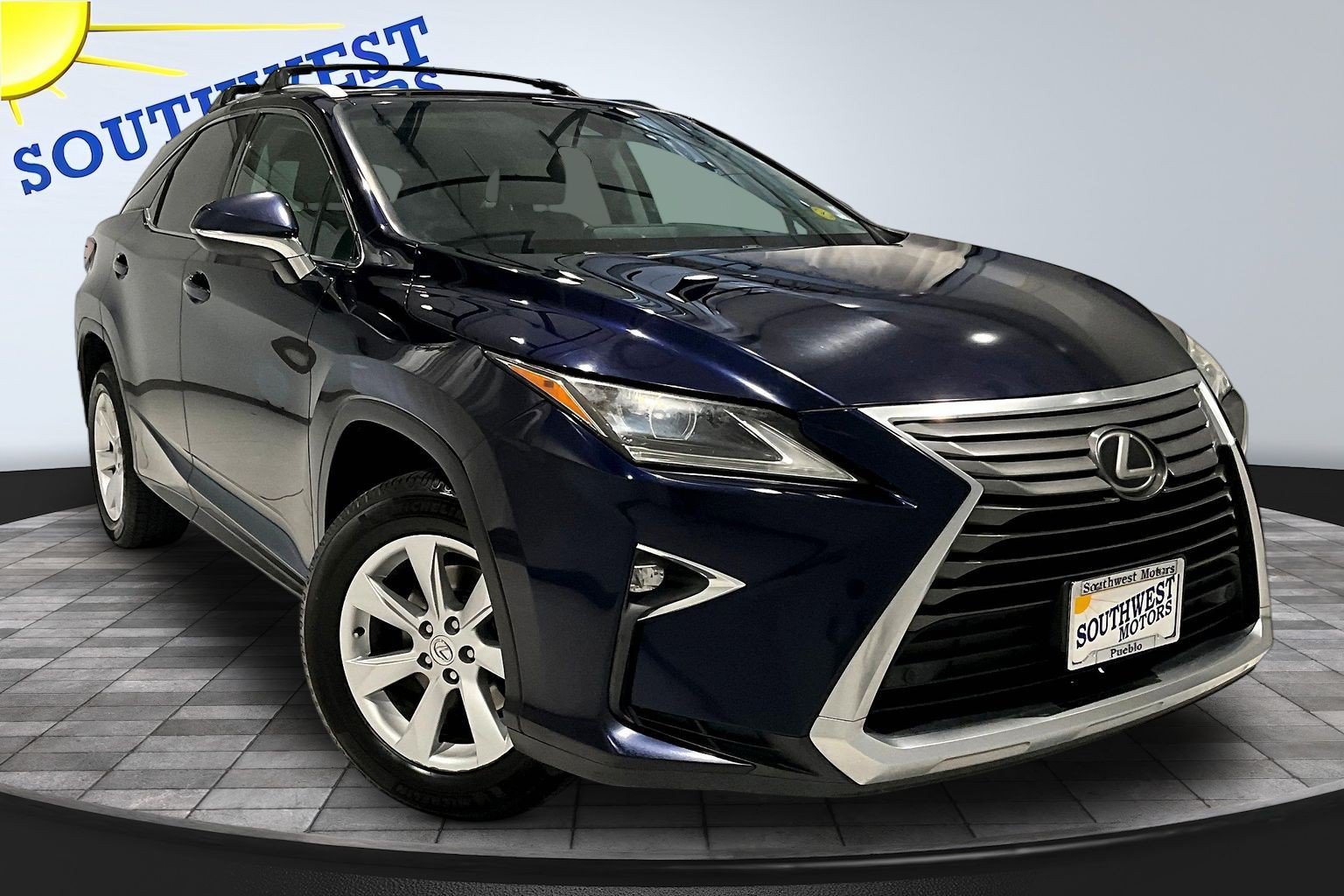 Used 2017 Lexus RX 350 AWD image 3