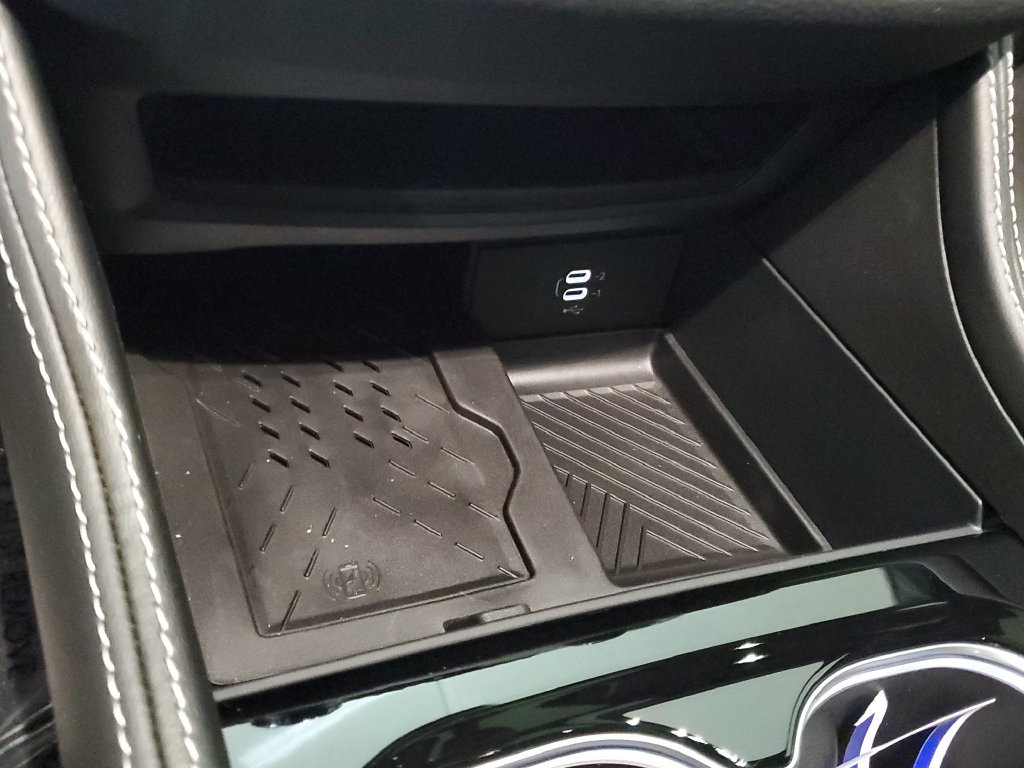 New 2027 Chrysler Pacifica Limited FWD image 22