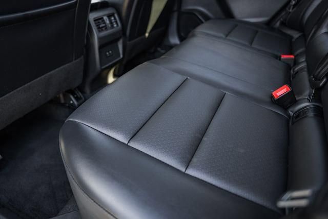 Certified 2022 Nissan Rogue SV w/ SV Premium Package image 32