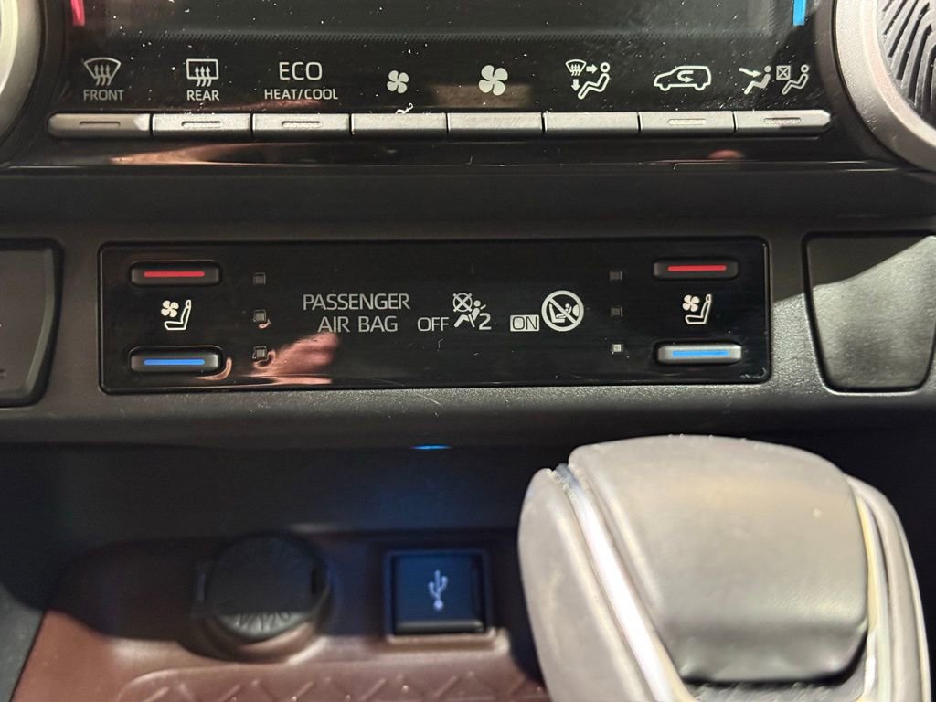 Certified 2020 Toyota RAV4 Limited w/ Limited Grade Weather Package image 31