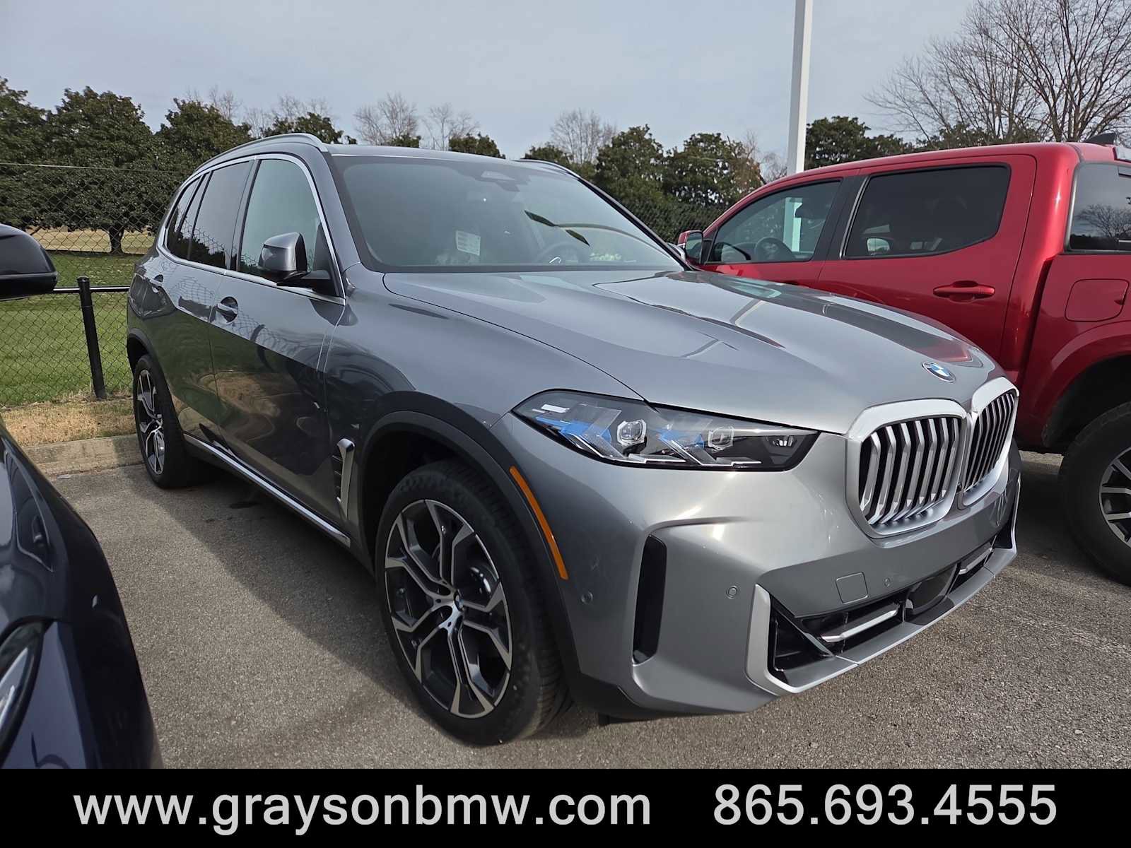 New 2026 BMW X5 xDrive40i w/ Premium Package image 1