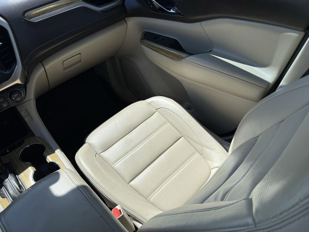 Used 2018 GMC Acadia Denali w/ Technology Package image 27