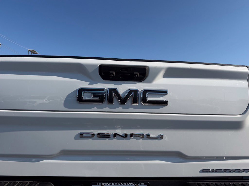 Used 2021 GMC Sierra 3500 Denali w/ Denali Ultimate Package AWD/4WD image 15