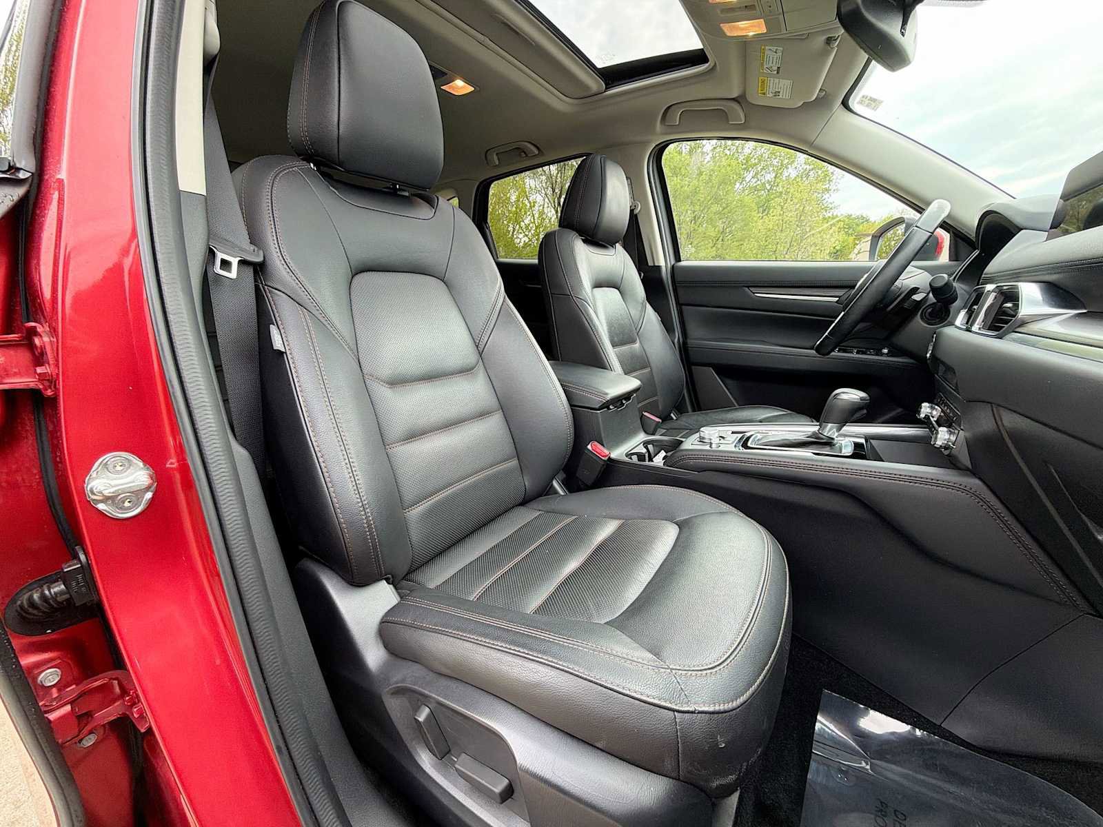 Used 2022 MAZDA CX-5 AWD 2.5 S w/ Premium Package image 19