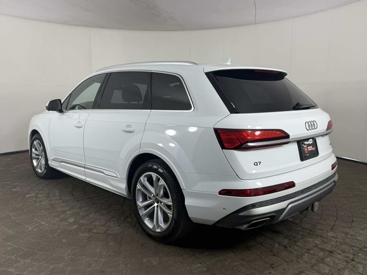 Used 2026 Audi Q7 3.0T Premium Plus w/ Premium Plus Package AWD/4WD image 5
