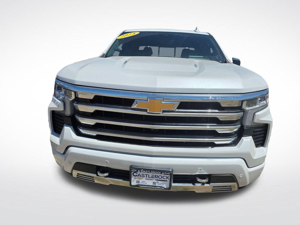 Used 2024 Chevrolet Silverado 1500 High Country w/ Technology Package AWD/4WD image 23