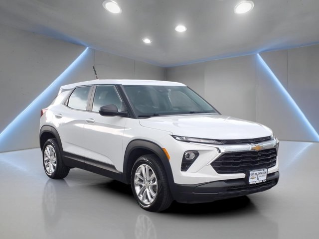 Used 2024 Chevrolet TrailBlazer LS w/ LS Confidence Package