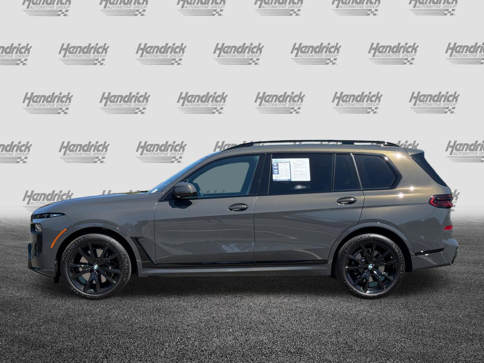 Used 2026 BMW X7 xDrive40i w/ M Sport Package AWD/4WD image 8